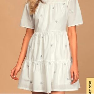 Lulu’s Daisy Mini Dress.